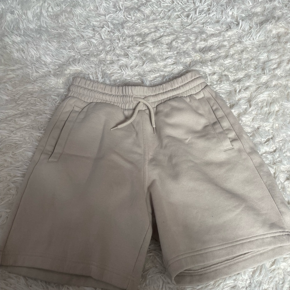 H&M Cream Athletic Shorts with Elastic Waistband